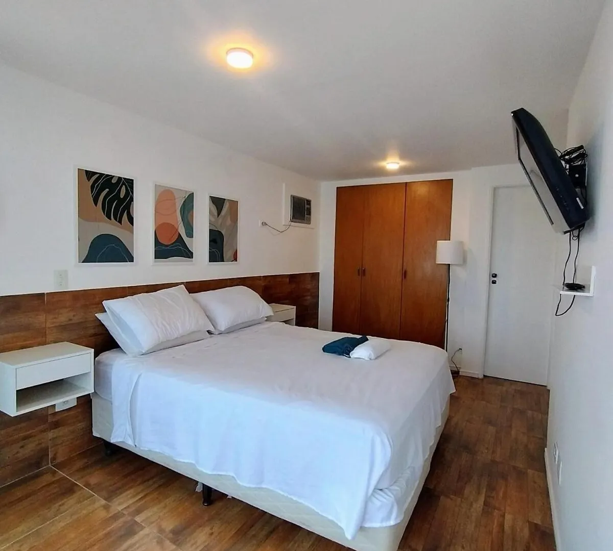 Lindo Flat Terraco Garagem Metro Liberdade Paraiso 圣保罗 巴西